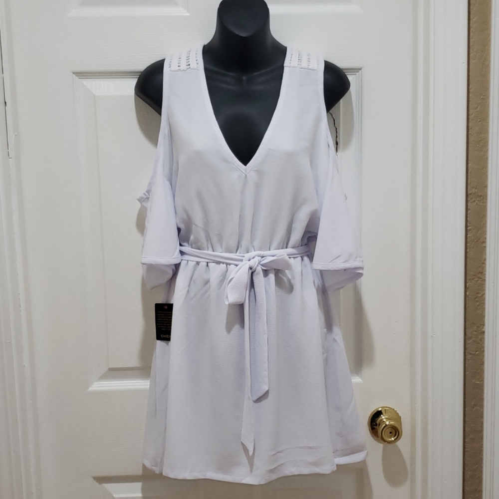 White dress by bebe